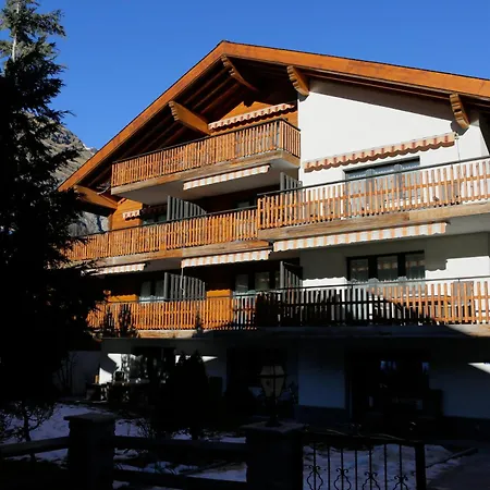 Haus Andorra Mit Matterhornblick Apartamento Zermatt