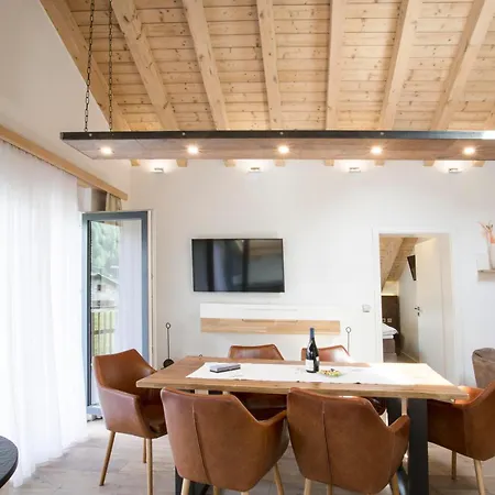 Haus Andorra Mit Matterhornblick *