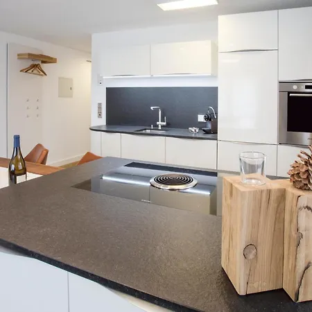 Апартаменти Haus Andorra Mit Matterhornblick